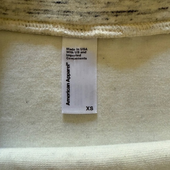 American Apparel | Size XS | Speckled Grey Skater Skirt - Picture 4 of 7